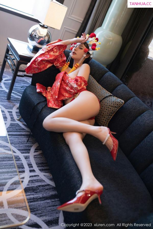 就是阿朱啊  [XiuRen]高清写真图 2023.02.22 No.6308 就是阿朱啊 美臀妩媚第13张图片